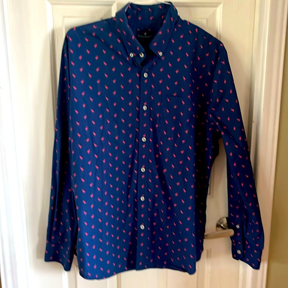 American Eagle, long sleeve button down men’s XL navy with pink flamingos